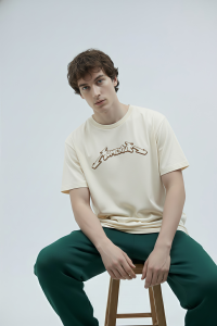 𝐌𝐨𝐦𝐞𝐧𝐭𝐮𝐦 𝐎𝐯𝐞𝐫𝐝𝐫𝐢𝐯𝐞 𝐓-𝐒𝐡𝐢𝐫𝐭